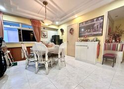 Blk 556 Choa Chu Kang North 6 (Choa Chu Kang), HDB Executive #476776781